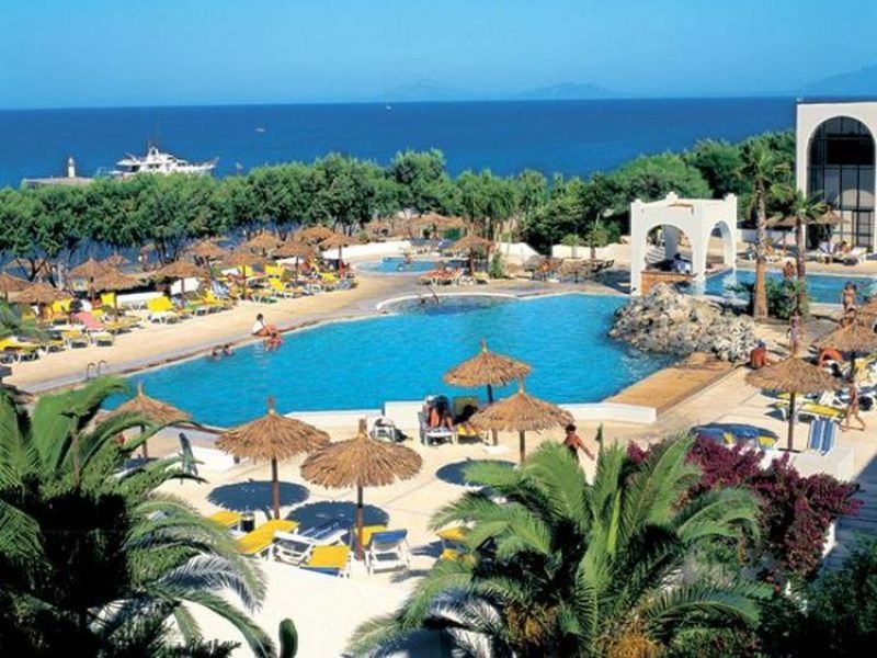  Oceanis Beach Resort