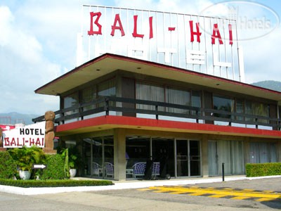  Bali Hai Hotel