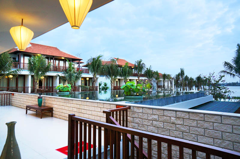  Vinh Hung Emerald Resort