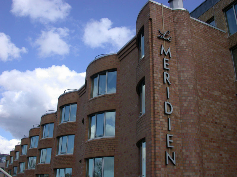  Le Meridien Hotel