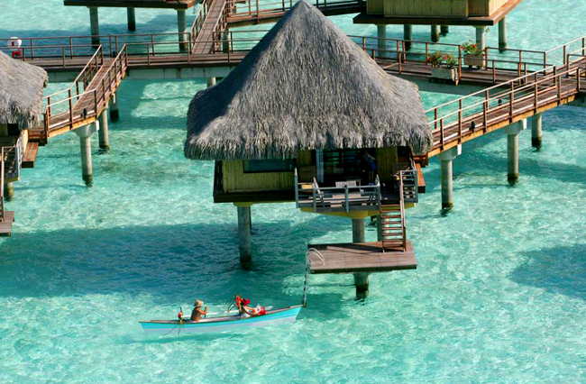  Intercontinental Le Moana Resort Bora Bora
