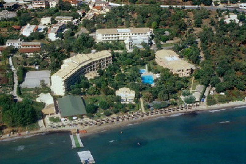  Delfinia Hotel