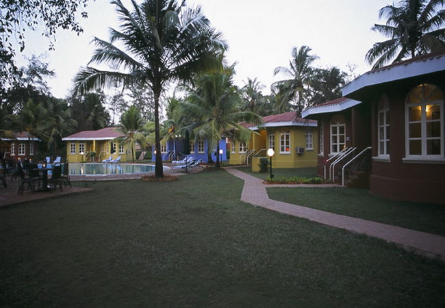  Varca Palms Beach Resort
