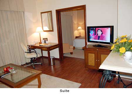  Radisson Hotel Varanasi