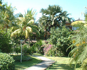  Palm Beach Hotel