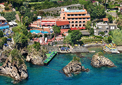  Strand Hotel Delfini Terme  ****