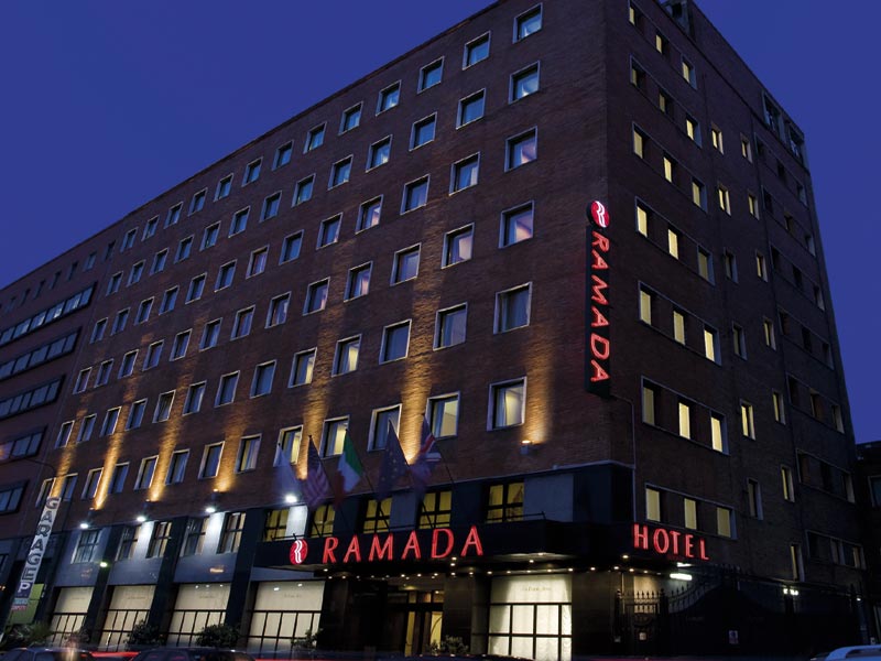  Ramada Naples Hotel