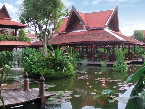  Angkor Village