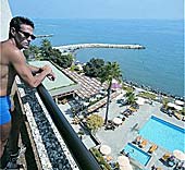  Holiday Inn Limassol