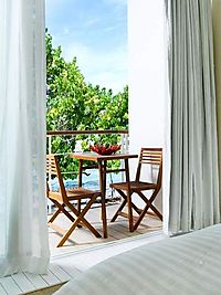  Holiday Inn Resort Kandooma