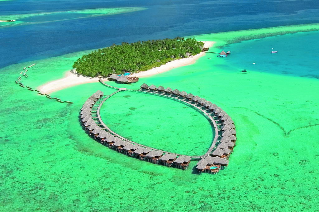  Vilu reef beach & spa resort