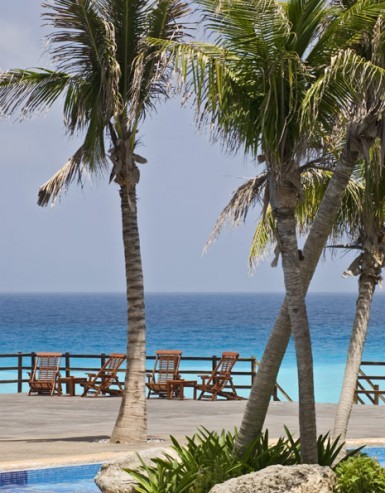  Oasis Cancun