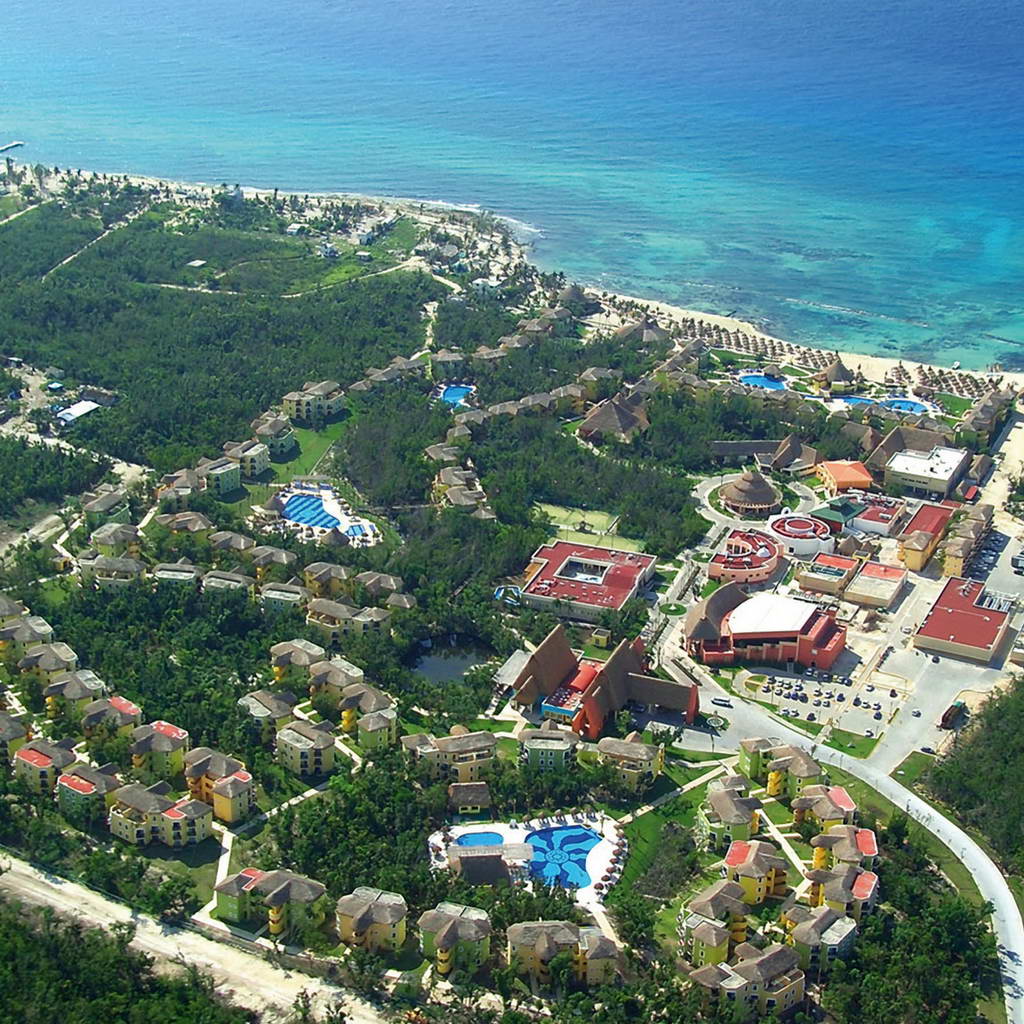  Sandos Caracol Beach Resort & Spa