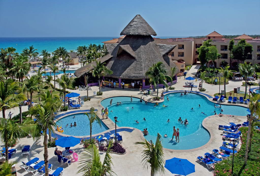  Sandos Playacar Beach Resort