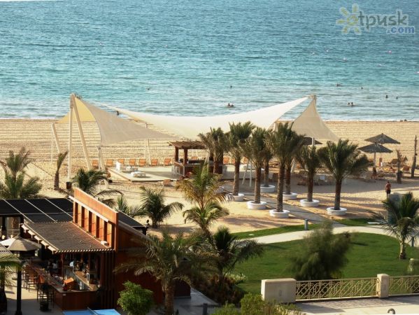  Al Hamra Palace Beach Resort