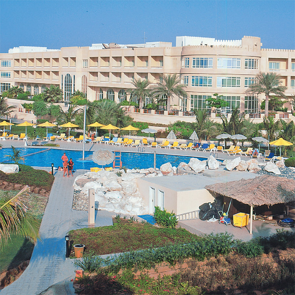  Al Hamra Fort Hotel & Beach Resort