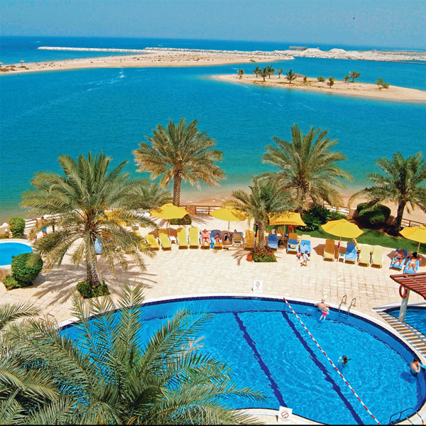  Al Hamra Fort Hotel & Beach Resort