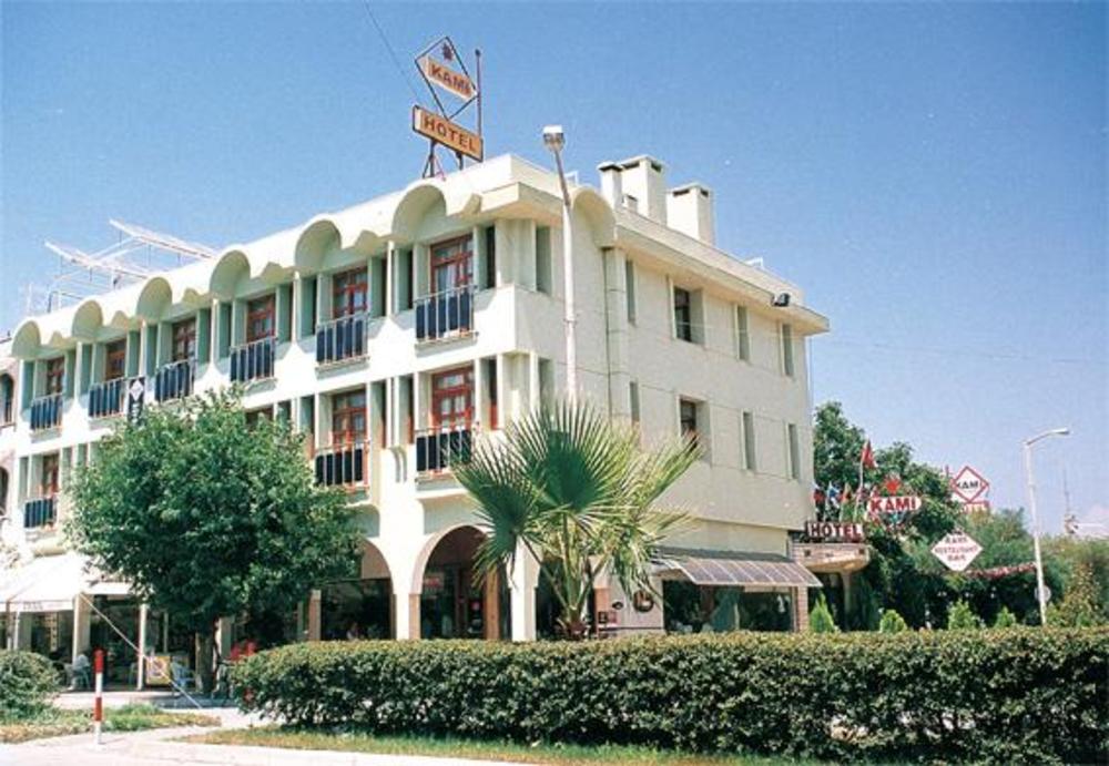  Al Khalidiah Residence