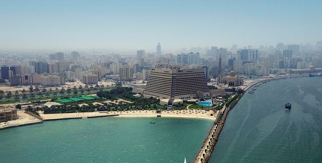  Radisson Blu Resort Sharjah