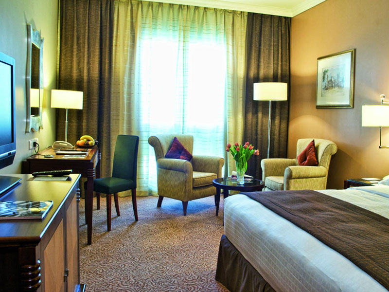  Movenpick Hotel & Apartments Bur Dubai