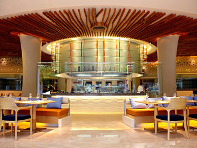 Renaissance Phuket Resort & Spa