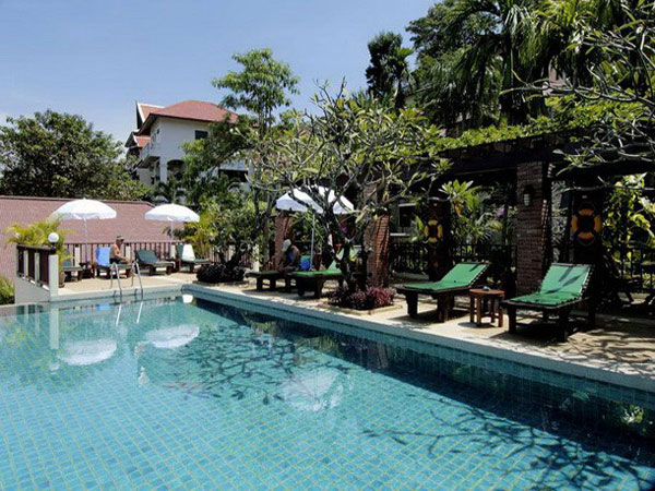  Patong Cottage Resort