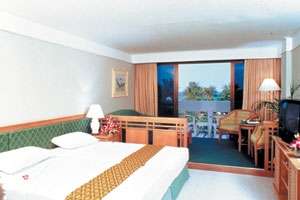  Andaman Beach Suites