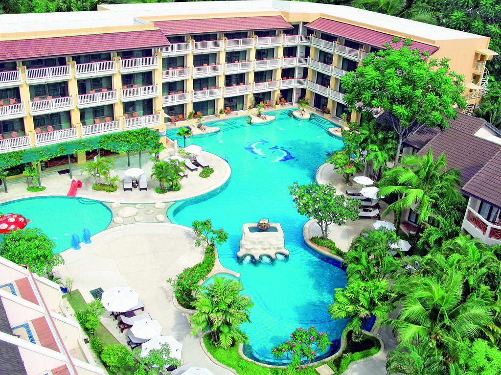  Thara Patong Beach Resort & Spa