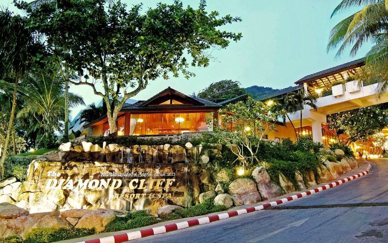  Diamond Cliff Resort & Spa