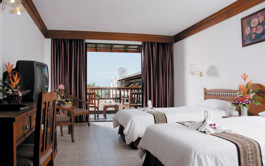  Kamala Beach Hotel & Resort