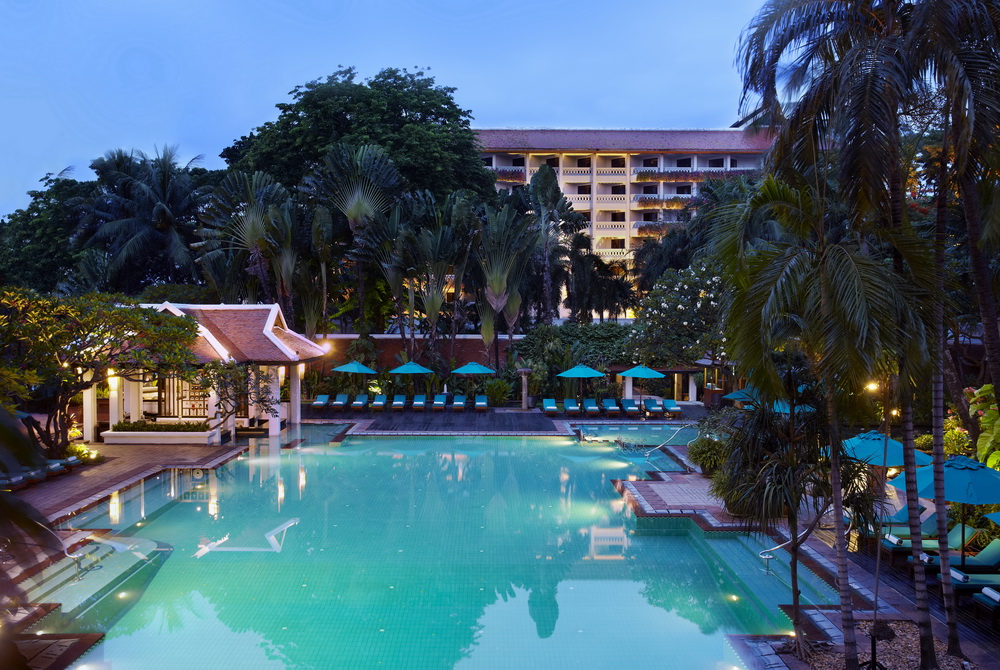  Anantara Bangkok Riverside Resort & Spa