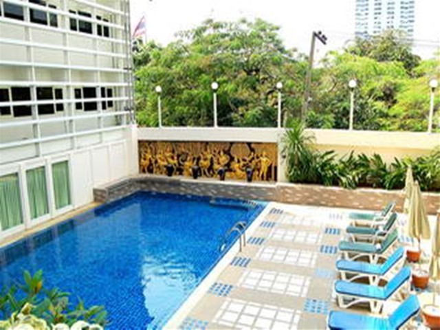  First Hotel Bangkok