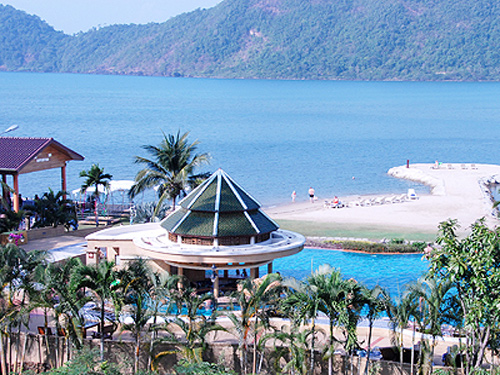  FuramaXclusive Resort&Spa Aiyapura