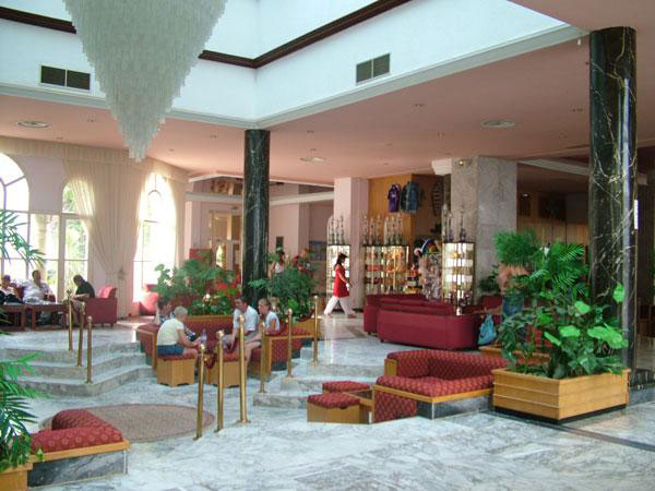  Ramada Liberty Resort