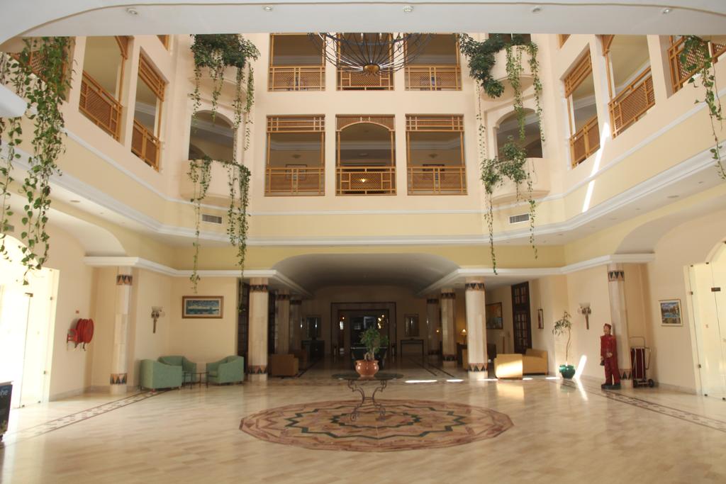  HOTEL MARINA PALACE