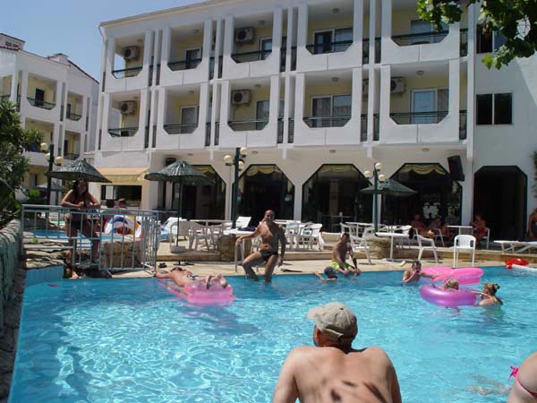  Irmak Hotel