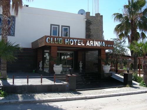  Club Hotel Arinna