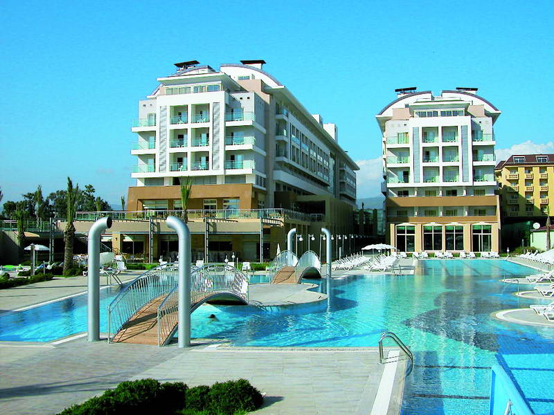  Hedef Resort Hotel