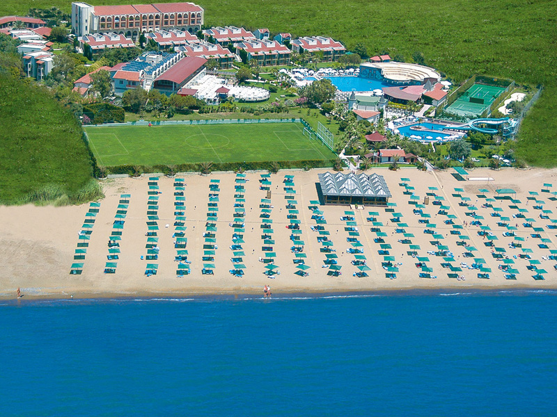  Paloma Oceana Resort