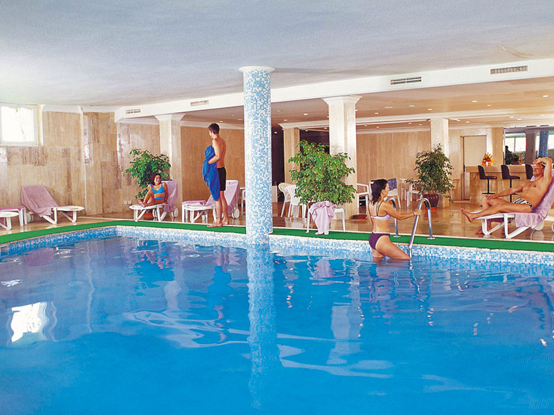 Paloma Oceana Resort
