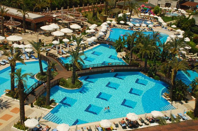  Sunis Kumkoy Beach Resort & Spa